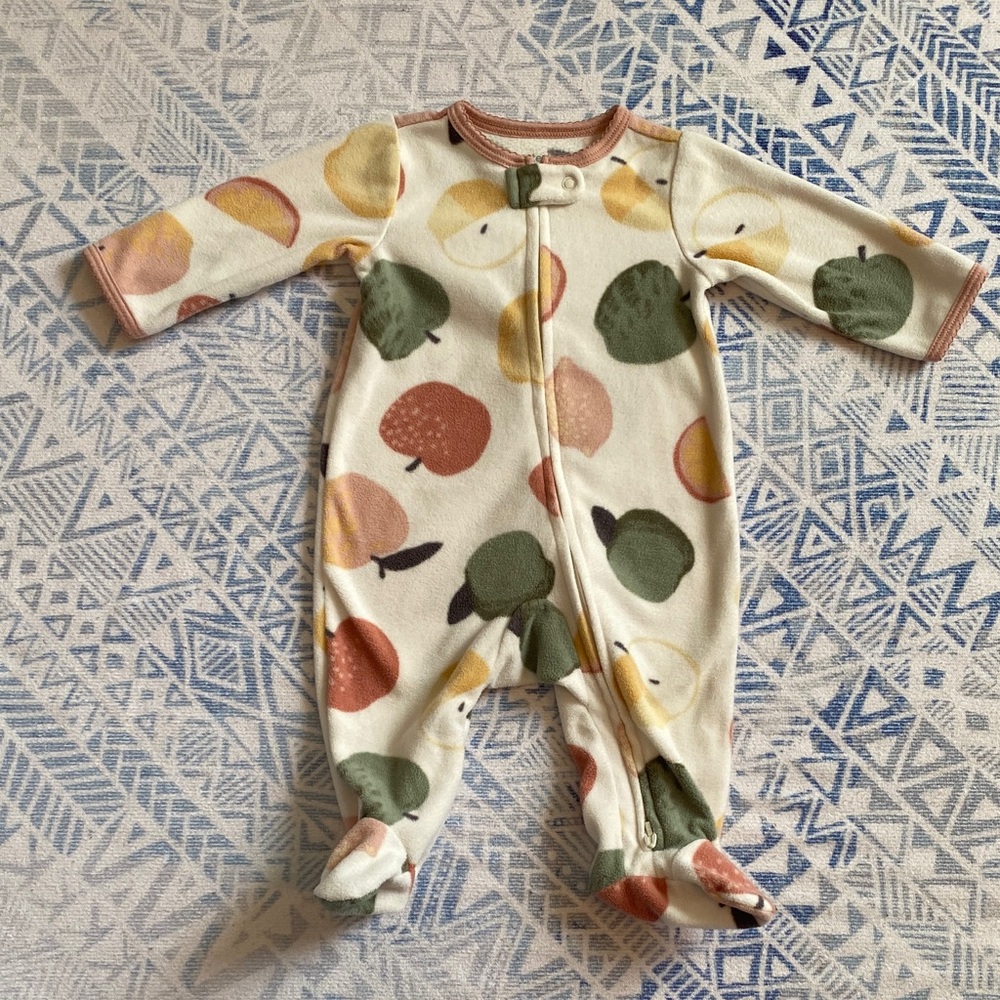 Carter’s Fleece Apple 3 Months Onsie
